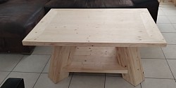 Table basse en Épicéa massif entièrement démontable
